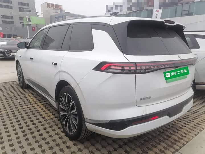 Dongfeng Yipai eπ 008 2026 2026款 六座纯电家享版