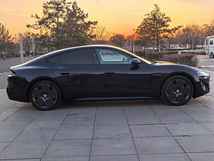 Xiaomi SU7 2024 2024款 后驱标准创始版