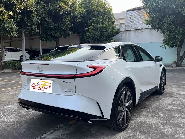 Toyota bZ5 2025 2025款 550 PRO智行版