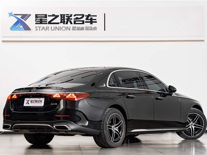 Mercedes-Benz E-Class 2025 2025款 E 300 L 豪华运动型