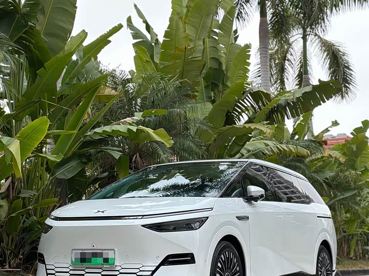 XPeng X9 2025 2025款 纯电 650长续航 Max