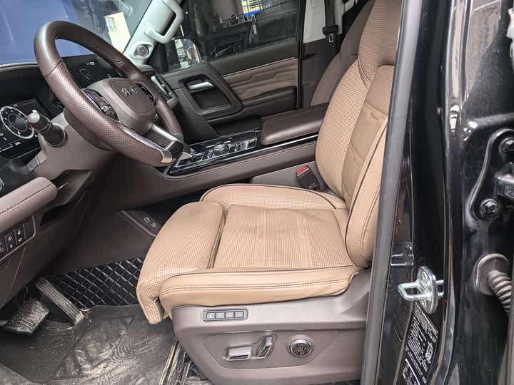 BAIC Beijing BJ60 2022 2022款 2.0T 十一版 五座