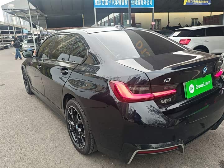 BMW i3 2025 2025款 eDrive 40 L 曜夜套装