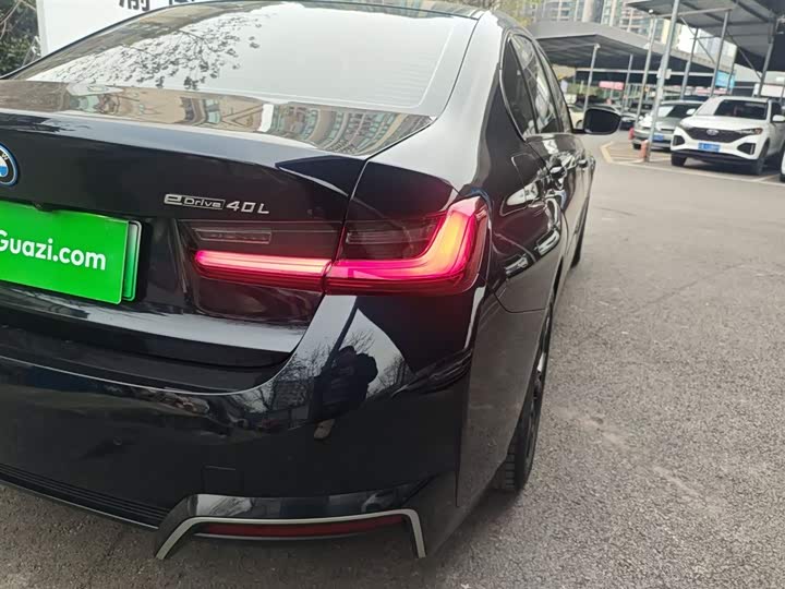 BMW i3 2025 2025款 eDrive 40 L 曜夜套装