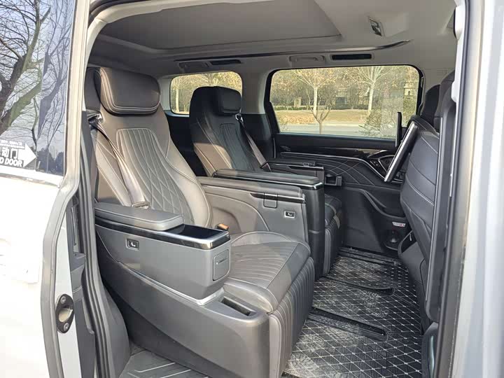 Maxus G90 2022 2022款 2.0T 星际旗舰版