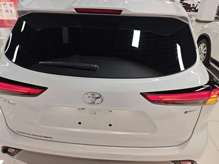 Toyota Highlander 2024 2024款 2.5L智能电混双擎两驱精英版 5座