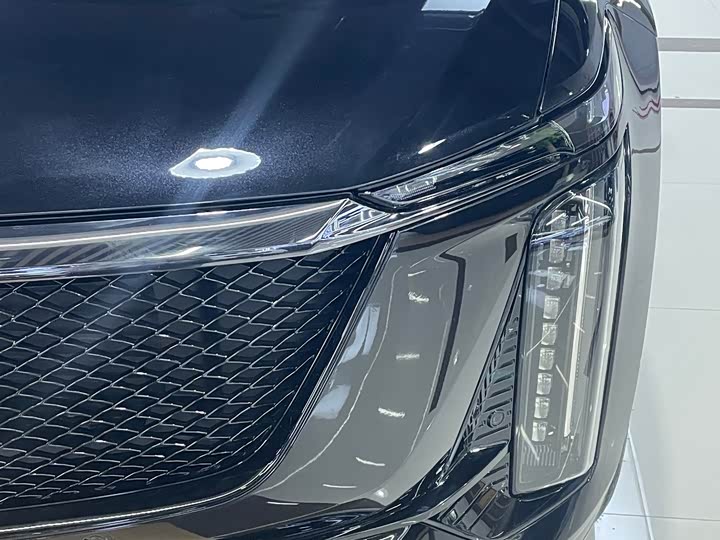 Cadillac XT5 2025 2025款 2.0T 尊贵型