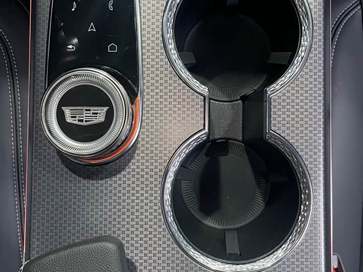 Cadillac XT5 2025 2025款 2.0T 尊贵型