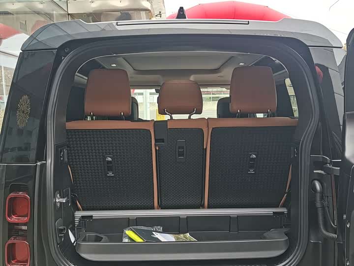 Land Rover Defender 2024 2024款 90 3.0T P400 HSE