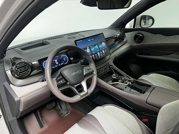 BYD Frigate 07 2023 2023款 DM-i 100KM 旗舰型