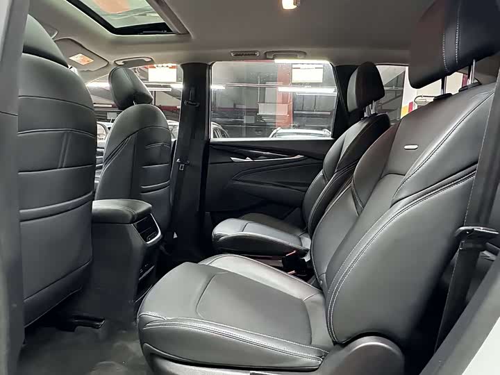 Maxus Euniq 5 2020 2020款 1.3T PLUG IN 精英版