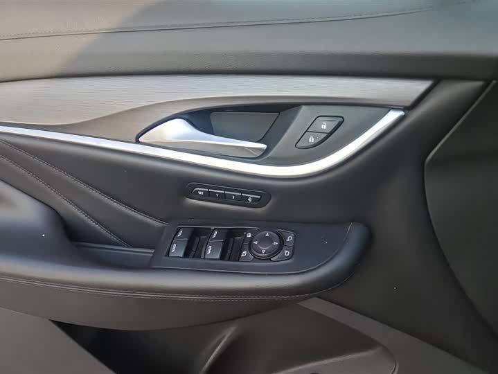 Buick Enclave 2022 2022款 652T 两驱尊贵型 7座