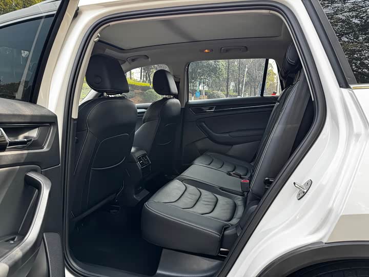 Skoda Kodiaq 2021 2021款 TSI330 7座两驱豪华优享版