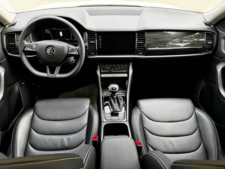 Skoda Kodiaq 2021 2021款 TSI330 7座两驱豪华优享版