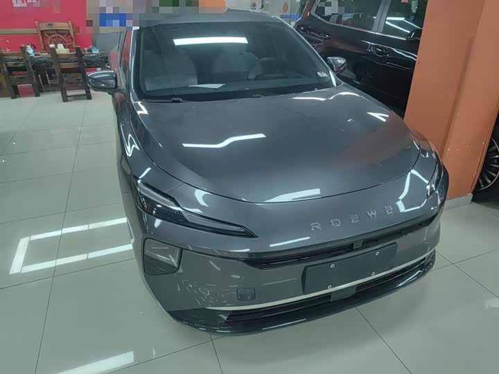 Roewe D6 2025 2025款 450km 尊享版