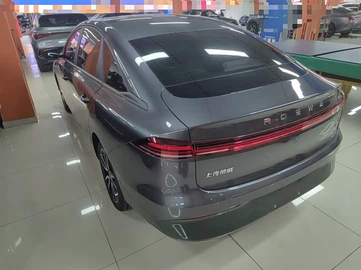 Roewe D6 2025 2025款 450km 尊享版