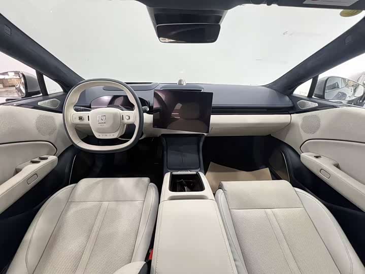 Zeekr 007 2025 2025款 后驱智驾版 75kWh