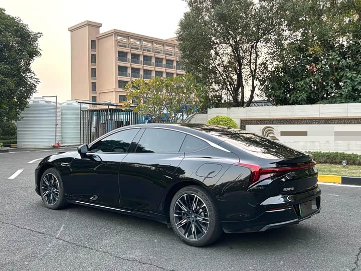 Hozon S 2024 2024款 改款二 增程 1060 Lite版