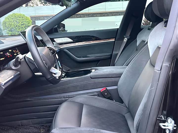 Hozon S 2024 2024款 改款二 增程 1060 Lite版