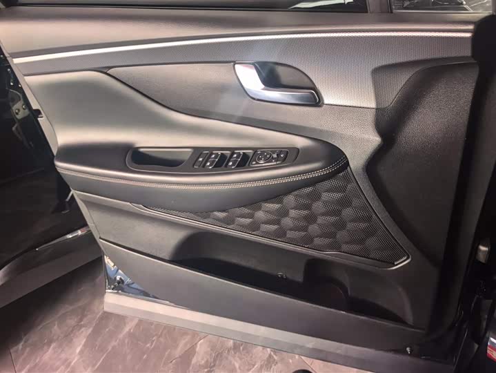 Hyundai Santa Fe 2020 2020款 380 TGDi 自动两驱GLS豪华版