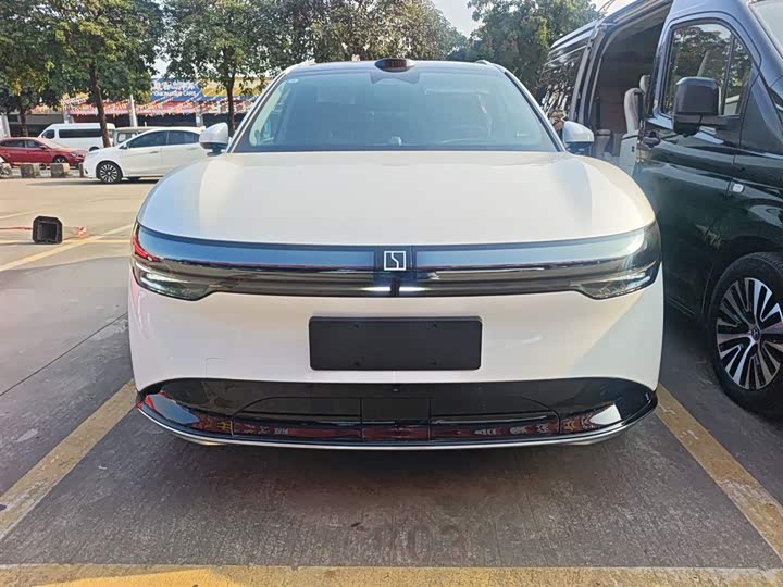 Zeekr 7X 2025 2025款 100kWh 长续航后驱智驾版