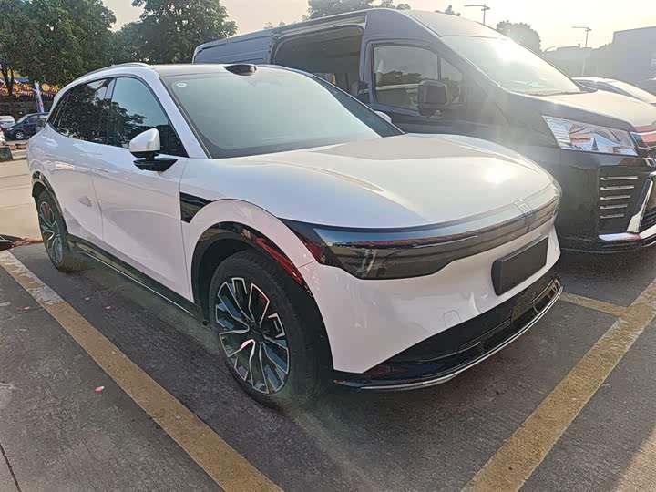 Zeekr 7X 2025 2025款 100kWh 长续航后驱智驾版