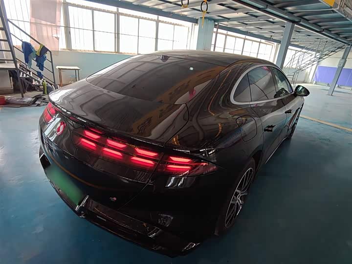 Denza Z9 2024 2024款 1100km 四驱Max版