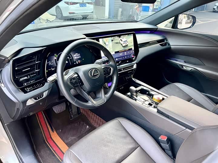 Lexus RX 2025 2025款 350h 四驱醇享版