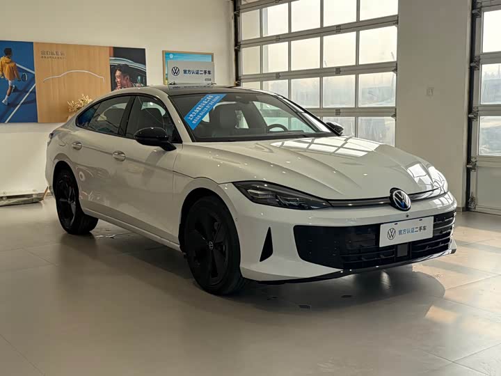 Volkswagen Lamando L 2026 2026款 凌渡L GTS 380TSI 凌风百万纪念版