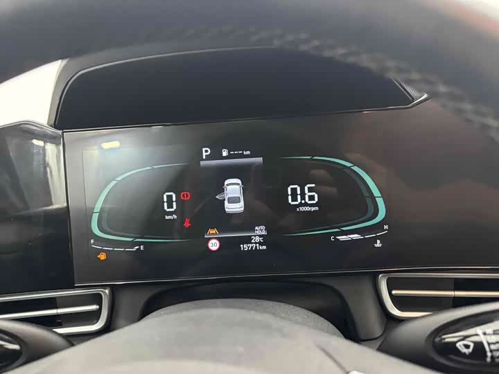 Hyundai Elantra N line 2023 2023款 1.5L CVT LUX尊贵版