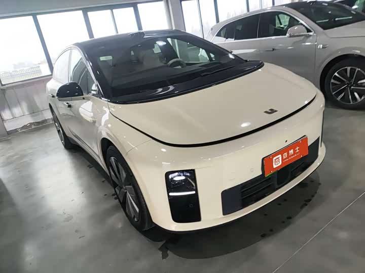 LiXiang i6 2025 2025款 两驱标准版