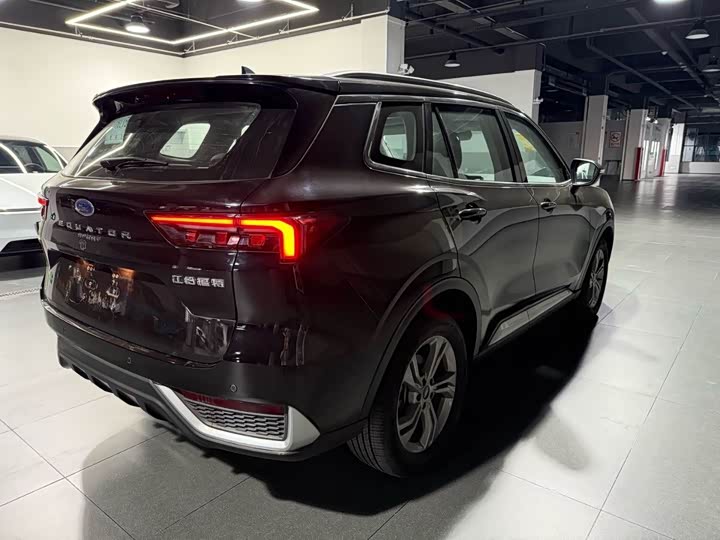 Ford Equator Sport 2022 2022款 EcoBoost 170 铂领型