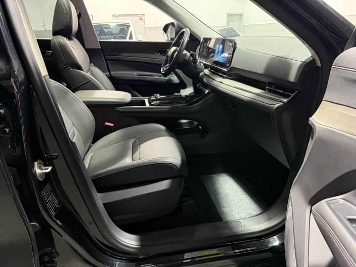 Ford Equator Sport 2022 2022款 EcoBoost 170 铂领型