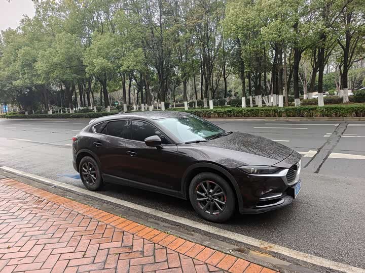 Mazda CX-4 2021 2021款 2.0L 自动两驱蓝天活力版