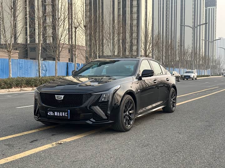 Cadillac CT5 2025 2025款 28T 赛道性能版