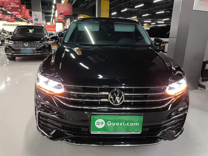 Volkswagen Tiguan L Pro 2025 2025款 出众款 330TSI 自动两驱R-Line龙耀版