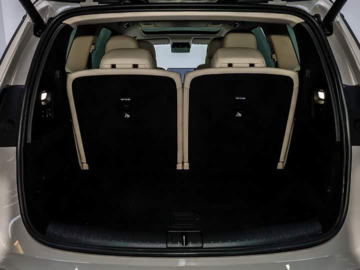 LiXiang i8 2025 2025款 标准版