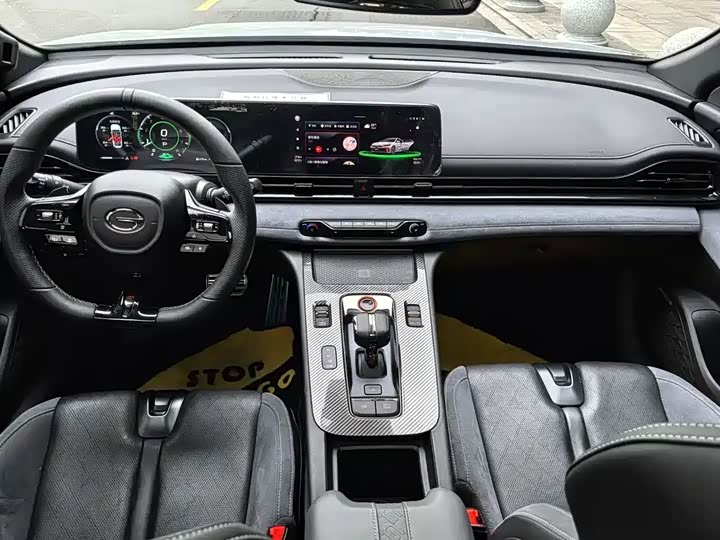 GAC Trumpchi Empow R 2023 2023款 400T 自动R PRO