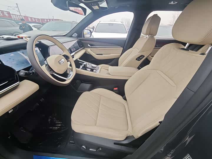 Geely Monjaro 2025 2025款 东方曜 2.0TD 自动揽星版