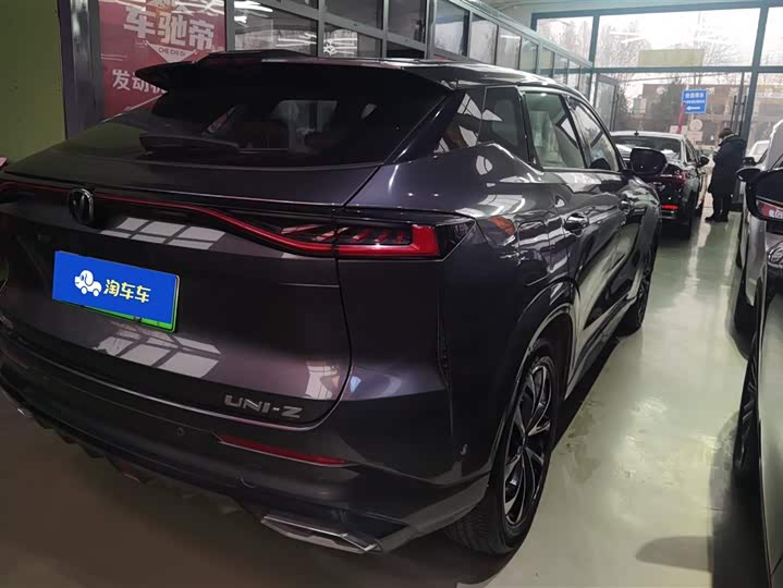 Changan UNI-Z Hybrid 2024 2024款 蓝鲸智电iDD 125km 卓越型
