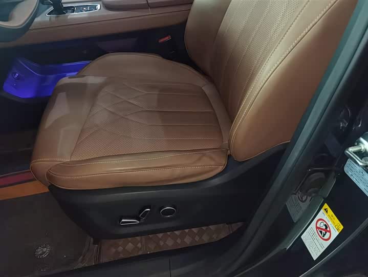 Changan UNI-Z Hybrid 2024 2024款 蓝鲸智电iDD 125km 卓越型