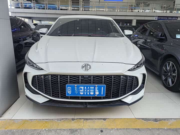 MG Motor 5 2025 2025款 300TGI 全球旗舰版