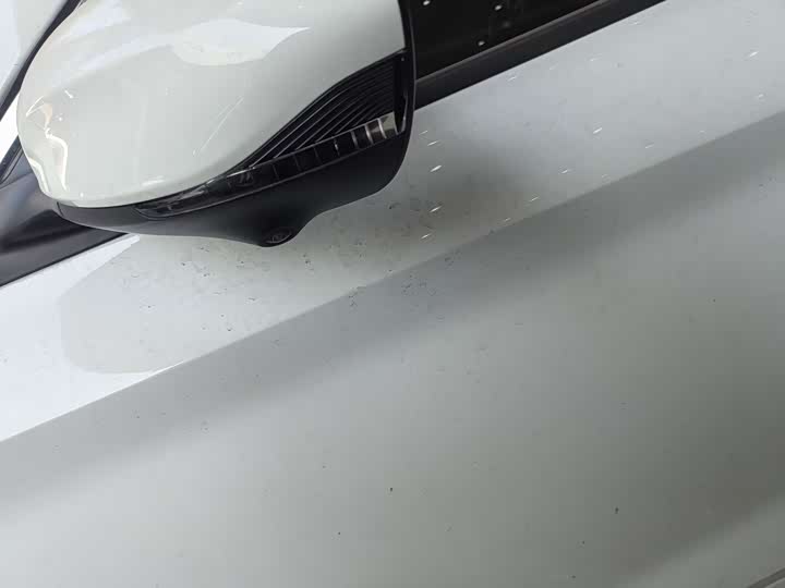 MG Motor 5 2025 2025款 300TGI 全球旗舰版