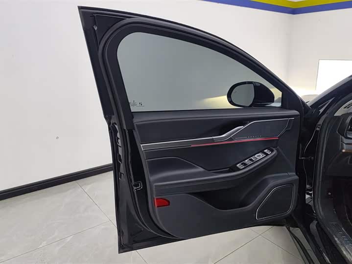 Lincoln Z (Zephyr) 2024 2024款 2.0T 尊尚版