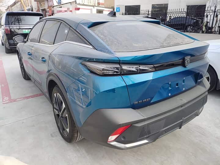 Peugeot 408X 2023 2023款 魅力版