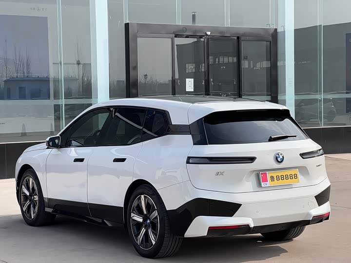 BMW iX 2023 2023款 改款 xDrive50