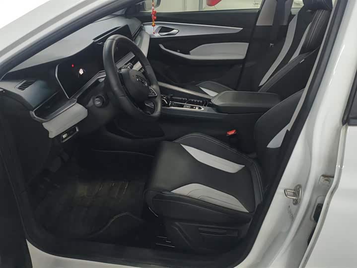 Geely Binrui 2024 2024款 缤瑞COOL 1.5T DCT冠军版