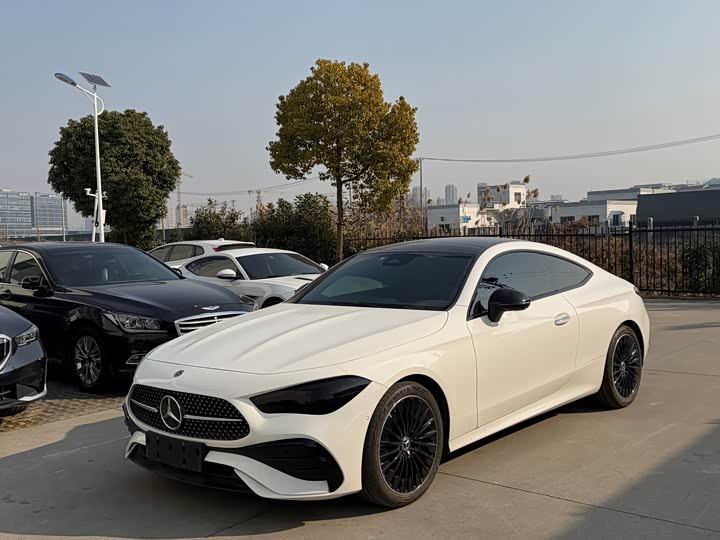 Mercedes-Benz CLE-Class 2024 2024款 CLE 300 4MATIC 豪华型轿跑车