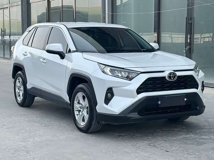 Toyota RAV4 2024 2024款 2.0L CVT两驱都市版