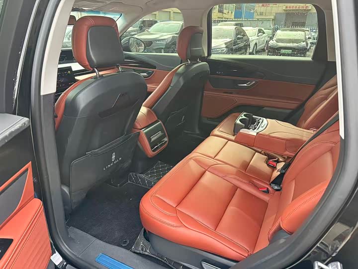 Lincoln Nautilus 2025 2025款 改款 2.0T 四驱尊逸版